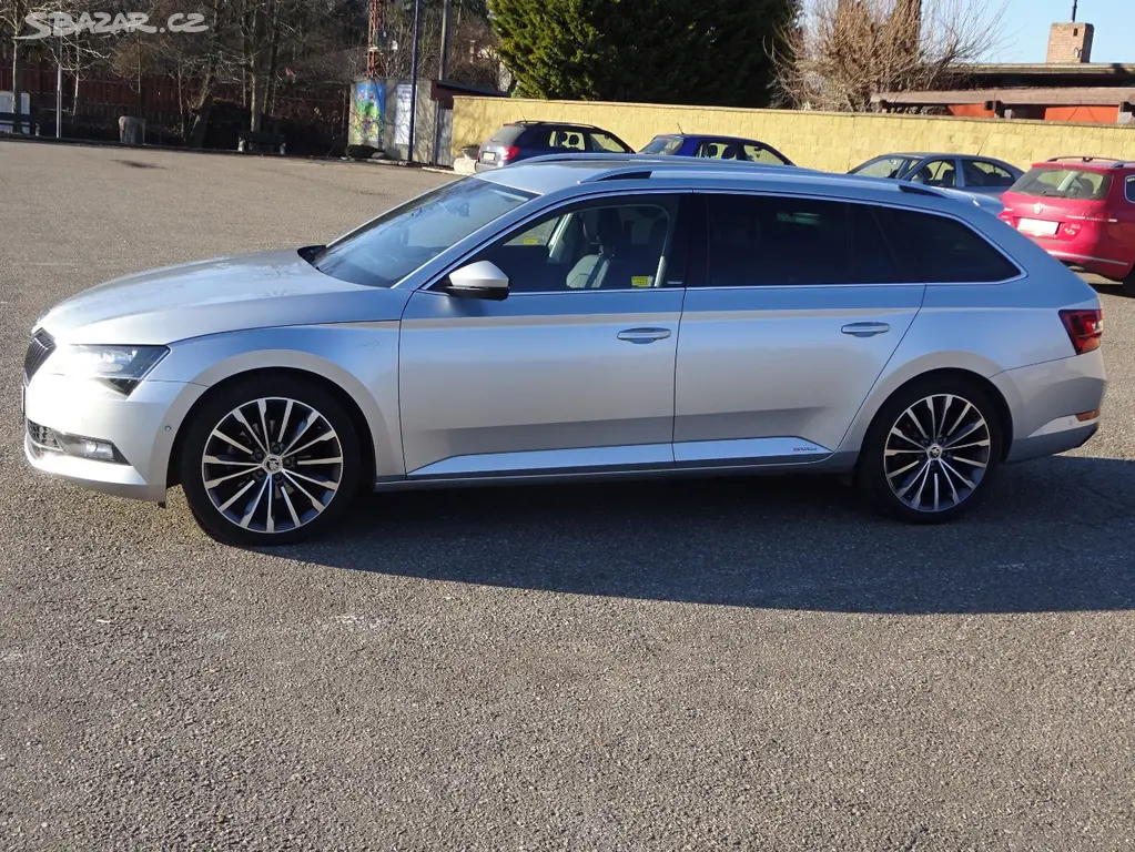Škoda Superb 2.0 TDI L&K Combi 4x4 r.v.2017 2.Maj. - fotka 3