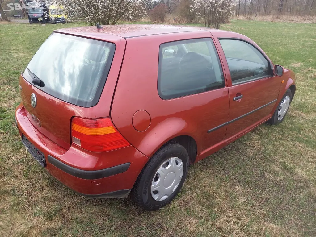 Vw volkswagen golf IV 4 nová stk 1.4i 55kw CEBIA - fotka 4