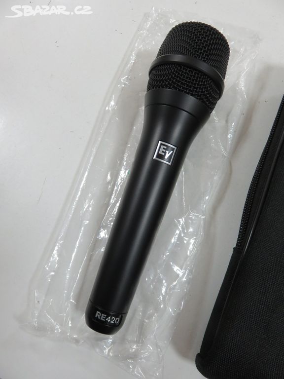 Nový kondenzátorový mikrofon Voice RE420