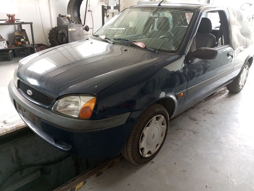 Ford Fiesta 1.3i r.v. 2002 JBS 37kw (3169)