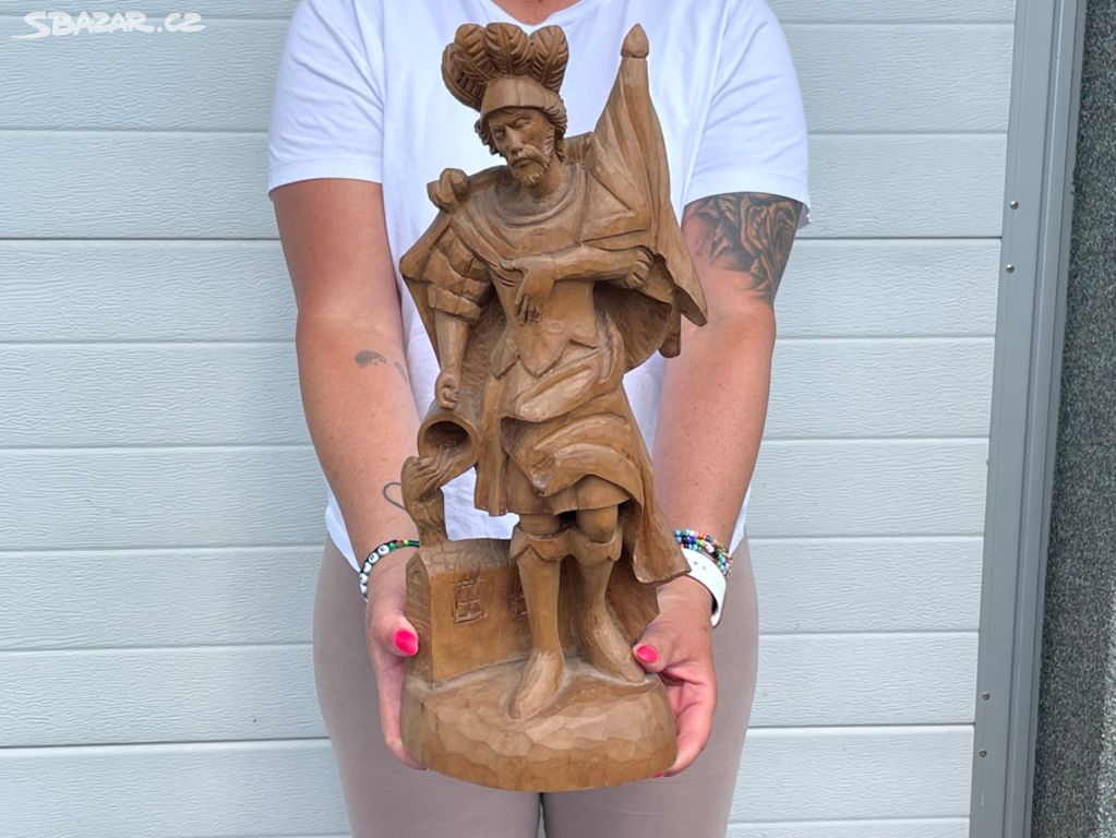 Svatý Florián dřevěná ručně vyřezávaná socha