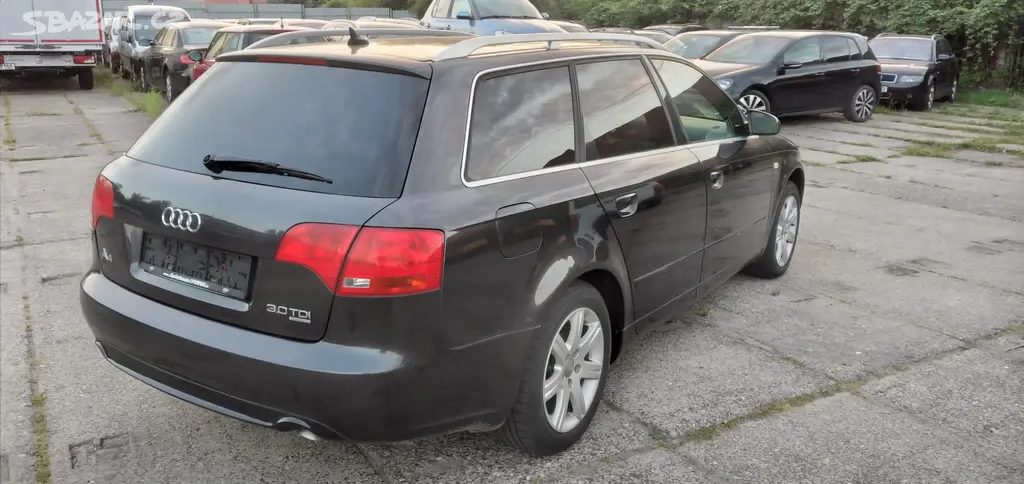 Audi A4 8E quattro Edition 3,0 V6 TDI 171kW 2008 - fotka 4