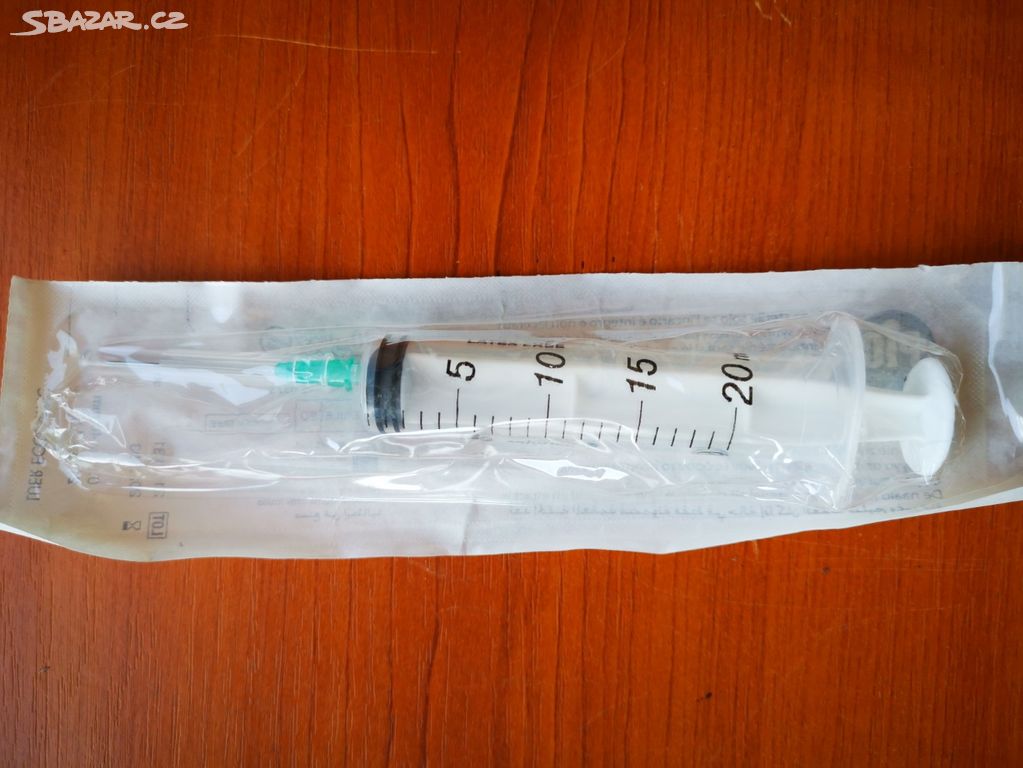 Injekční stříkačka - 20ml
