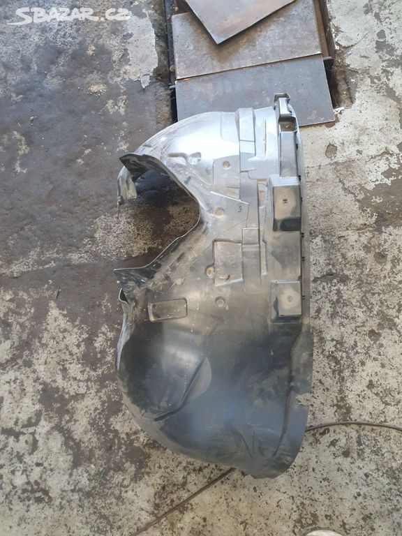 Volvo Xc90 31457218 plastovy podběh blatniku OEM