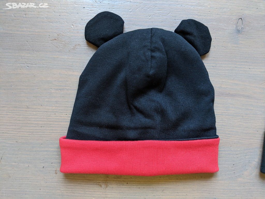 čepice Mickey Mouse s červeným lemem NOVÁ
