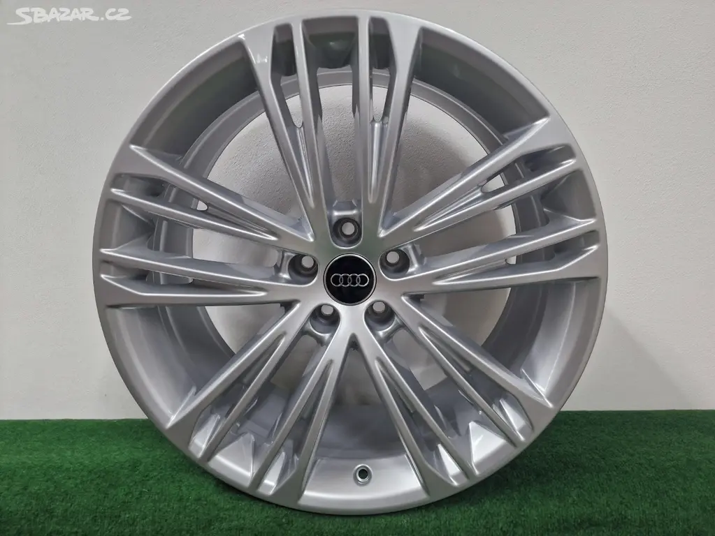 Audi A7  Alu kola 20" nový model 4K Zimní Originál