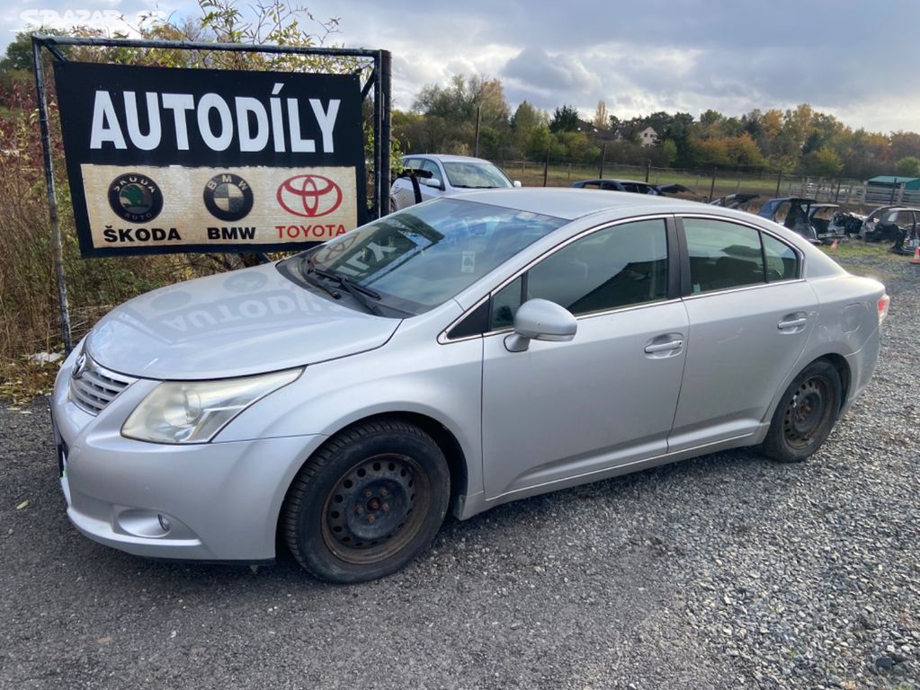 Náhradní díly Toyota Avensis T27 sedan