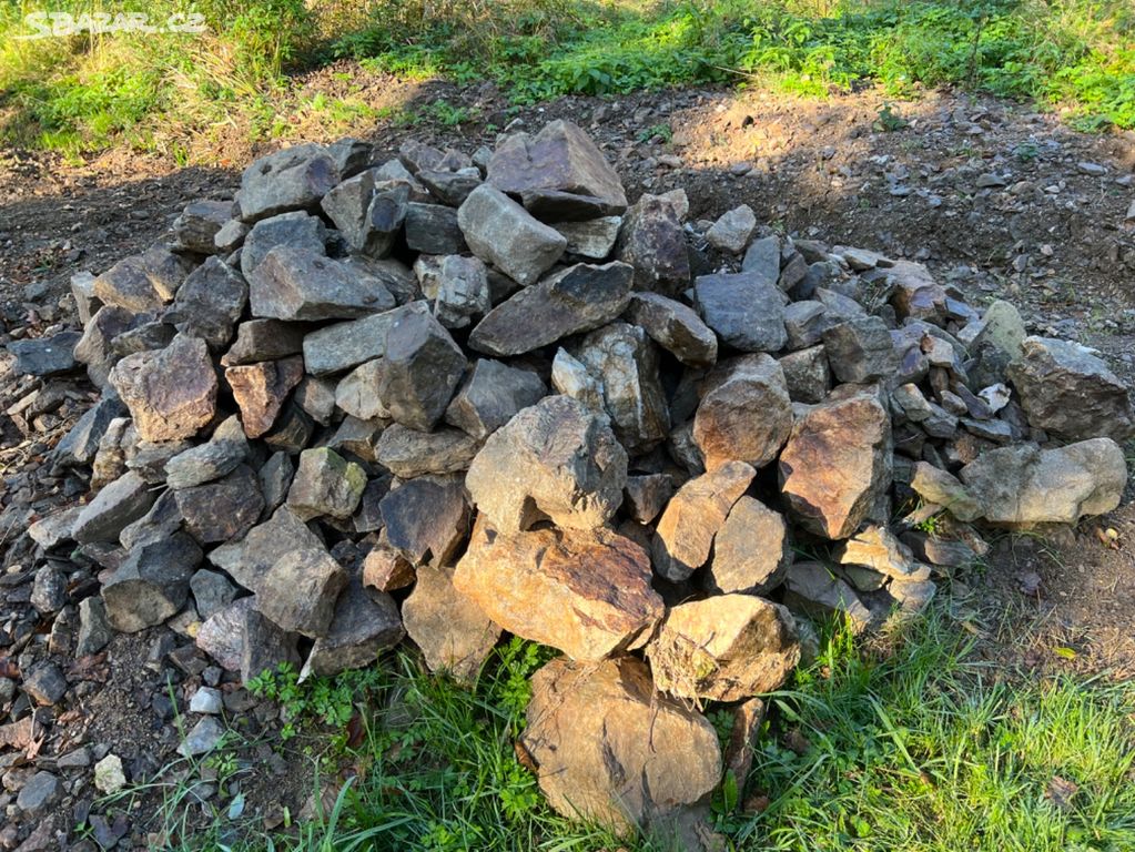 Přírodní kameny