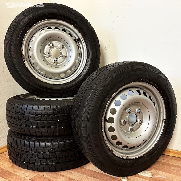 VW T5/T6/T6.1 5x120 R16 ET51+ZIMNÍ 205/65R16C 8/6m