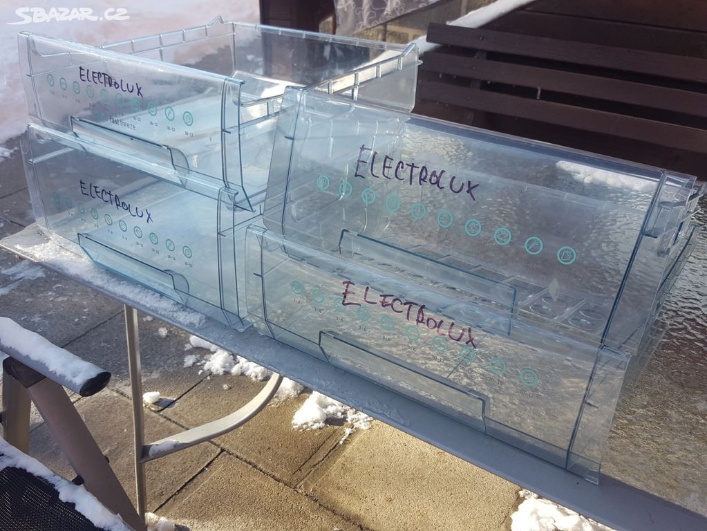 Šuplíky do lednice s mrazákem Electrolux 300/ks