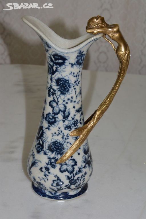 Zámecká váza s nymfou - porcelán + bronz