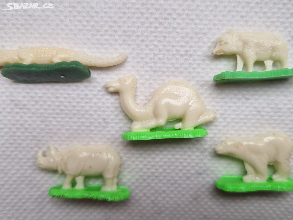 Staré plastové retro figurky zvířátek - 5kusů