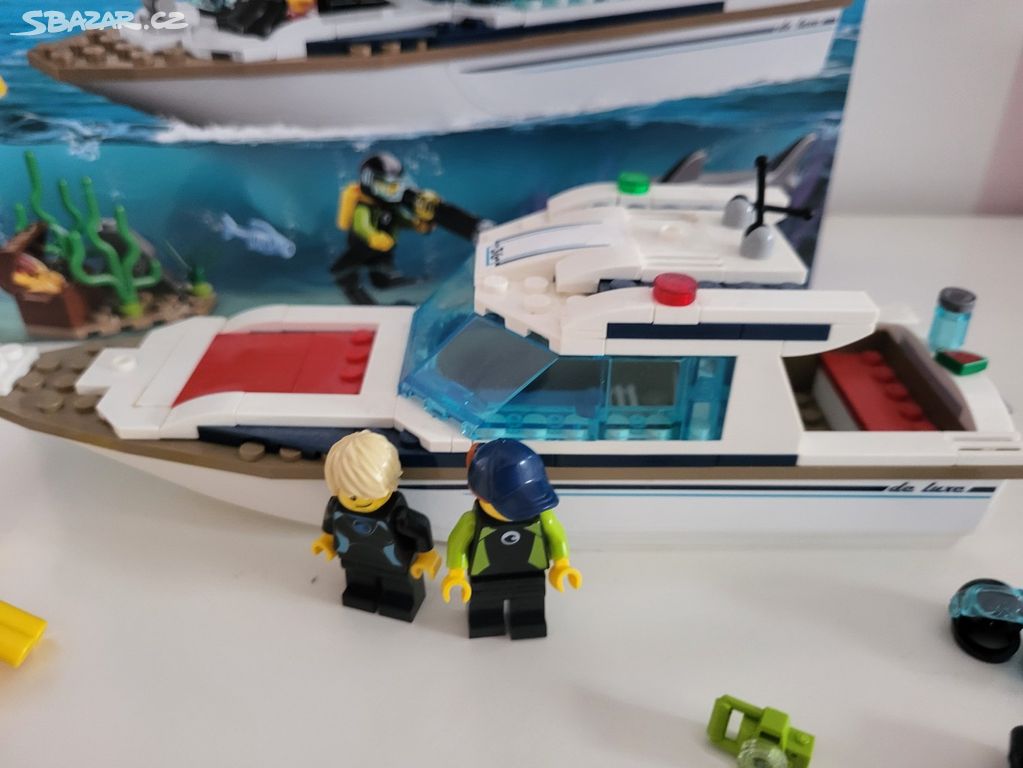 LEGO CITY POTAP SKA JACHTA 60221 Karvina Sbazar.cz