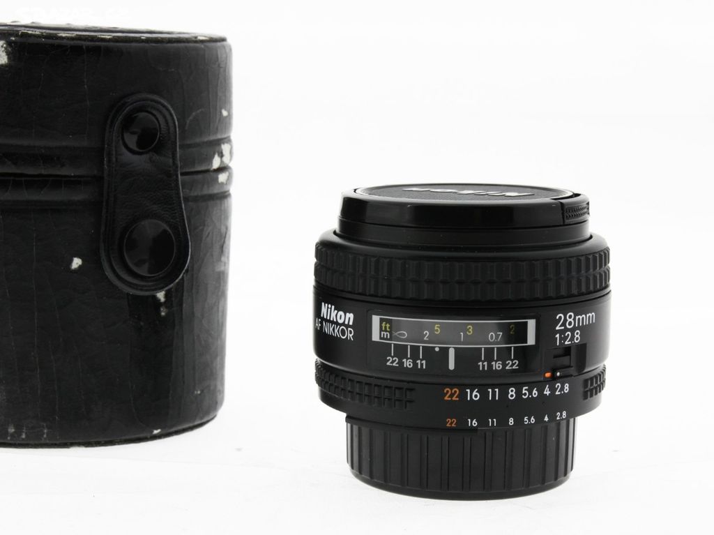 Nikon 28mm f/2.8 AF full-frame