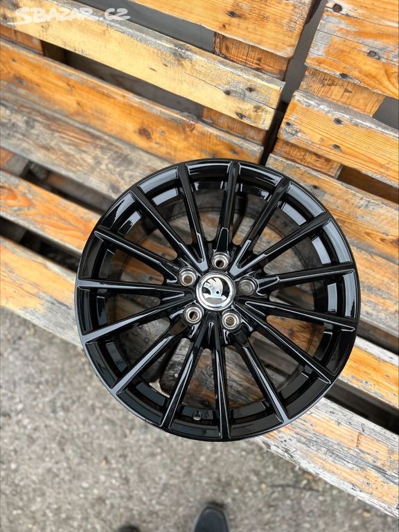 7,5x17 5x112 Nové ALU KOLA Škoda R17 5x112 ET42