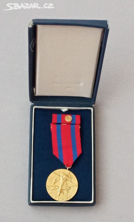 Hasičská medaile a odznak za zásluhy