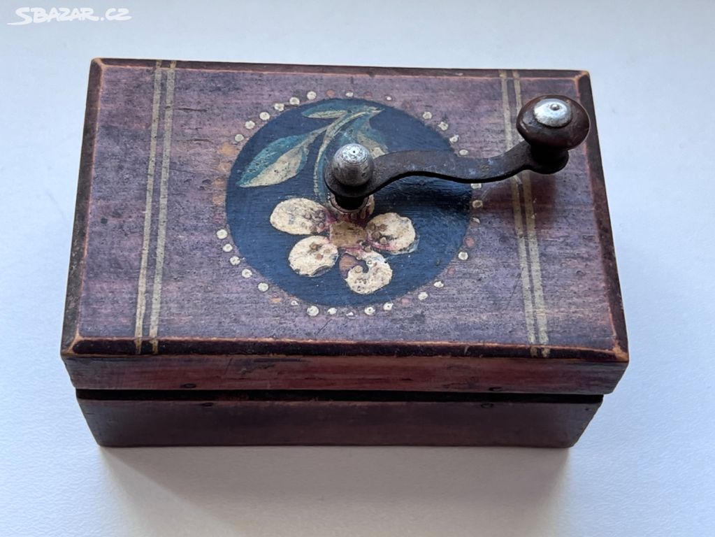 Starožitná hrací skříňka krabička na kličku