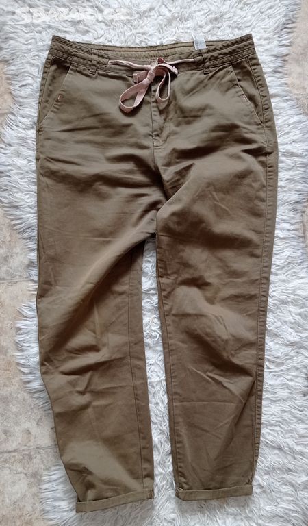 Lehké kalhoty Zara 38