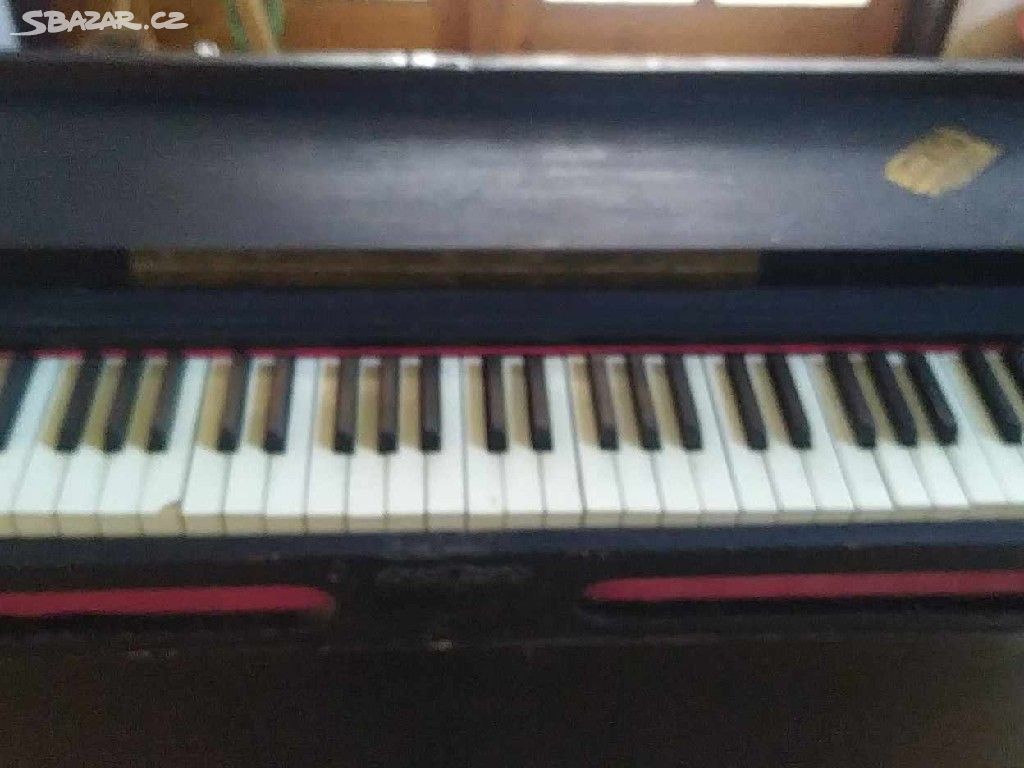 Staré harmonium