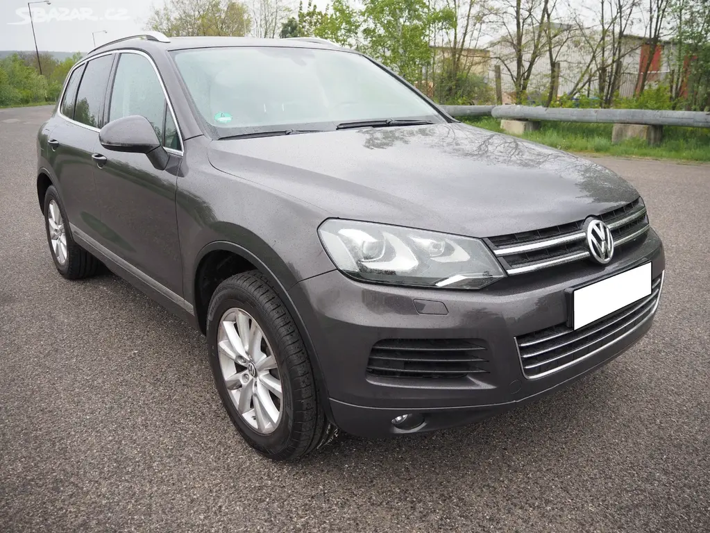 Volkswagen Touareg 3.0 V6 TDI - fotka 3