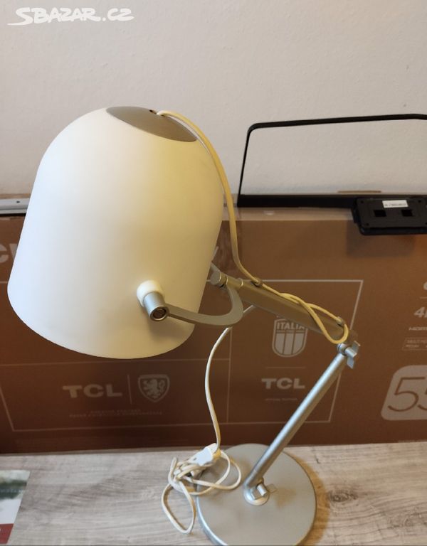 IKEA stolní lampa