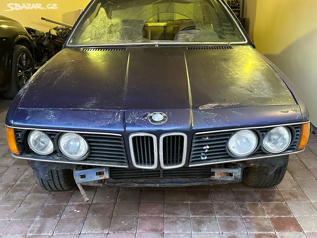 BMW 633 CSI E24 na nahradni dily cele auto