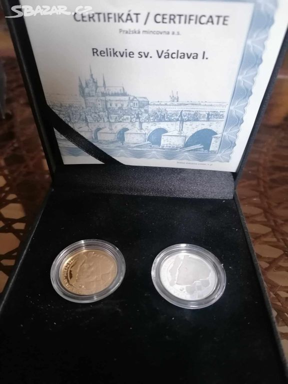 Zlatý dukát a stříbrný odražek Relikvie sv. Václav