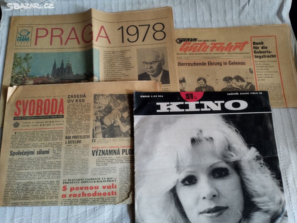 4 x staré noviny půdní nález 1978