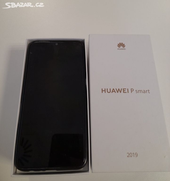 Mobilní telefon Huawei P Smart 2019 3/64 GB.