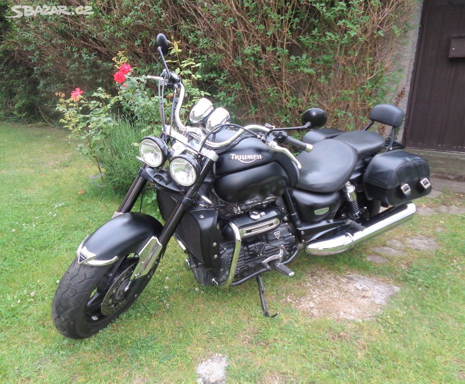 Triumph Rocket III Roadster r.v. 2011