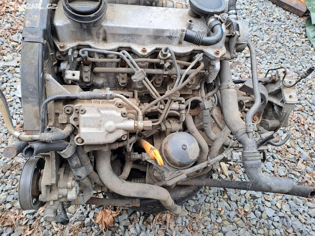 Motor 1.9 tdi 81KW kod ASV 5KVALT PŘEVODOVKA