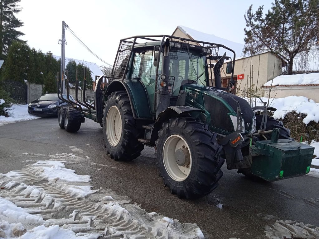 Traktor Valtra N163 Direct