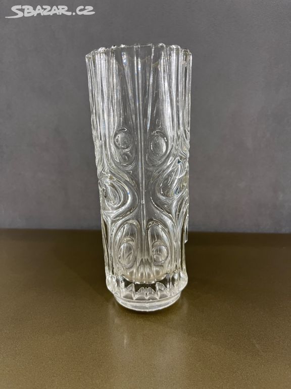 Váza - lisovane sklo - autor Pečený sklo Union
