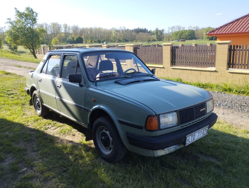 Škoda 120L r.v 1988