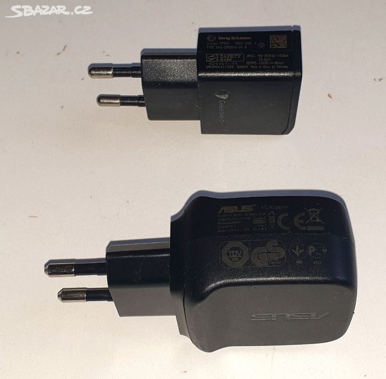 USB nabíječka Sony Ericson 5V / 1A a Asus 5V / 2A