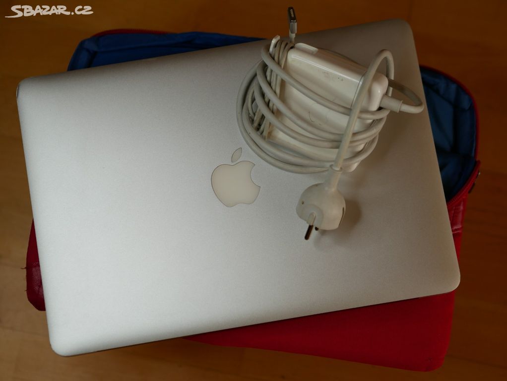MacBook Air 13.3" - Mid 2012, A1466