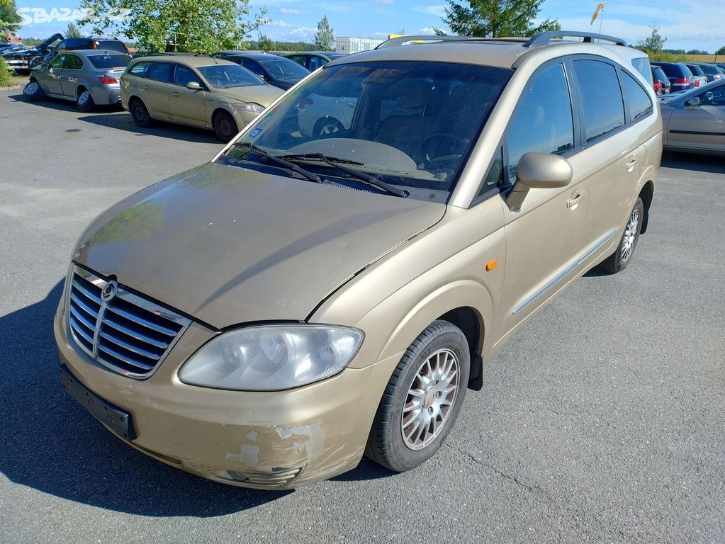 SSangYong Rodius 2,7XDi 2007 4WD - DILY z VOZU