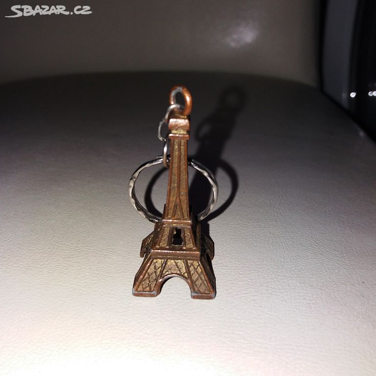 Přívěsek na klíče "Eiffelova věž"