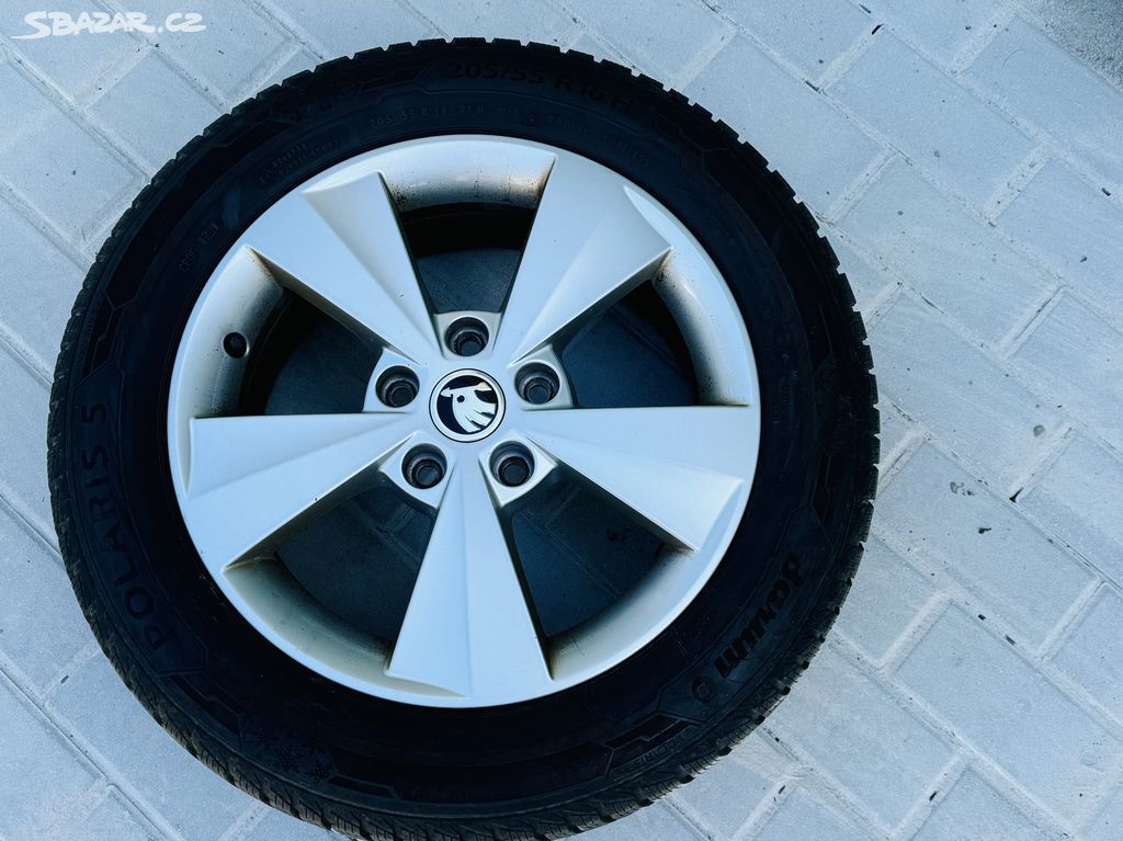 Skoda Octavia 3 alu sada 16 s pneu staci nasadit