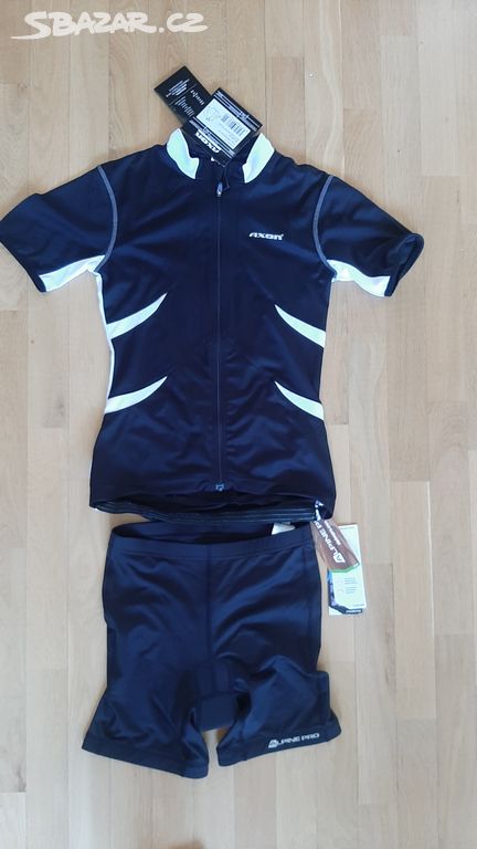 nový cyklistický dres Axon a šortky vel S