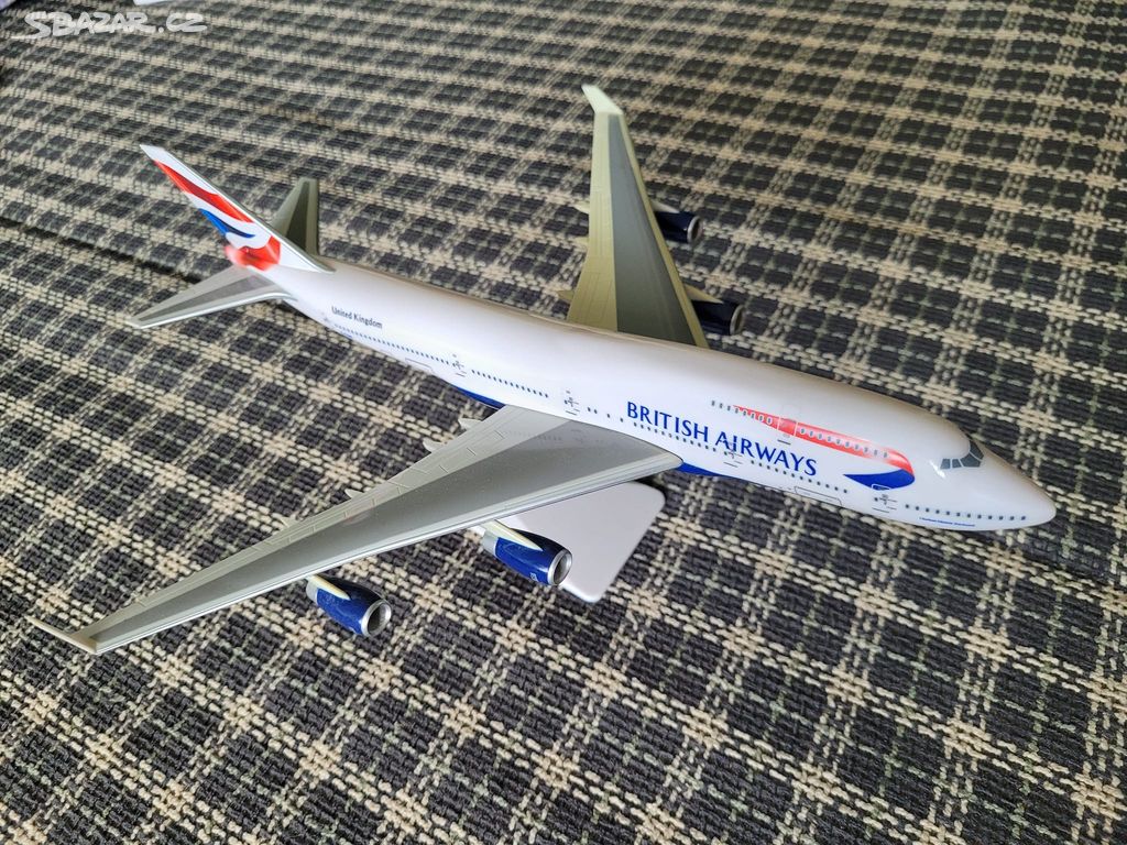 Britiash Airways B747-400 plast. model 1:250