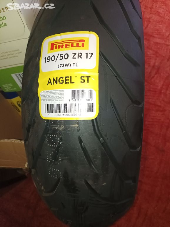 Pirelli Angel ST 190/50 ZR17