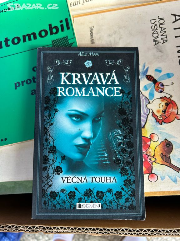 Kniha Krvavá romance - Věčná touha