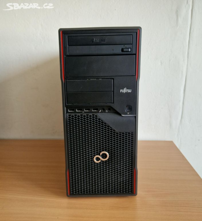 PC Fujitsu Esprimo P900 (s monitorem 22")