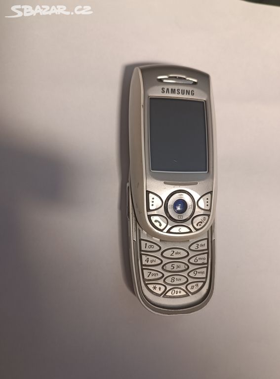 Mobilní telefon Samsung Sgh 800 funkční, retro