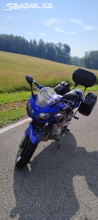 Motocykl Yamaha FZS 1000