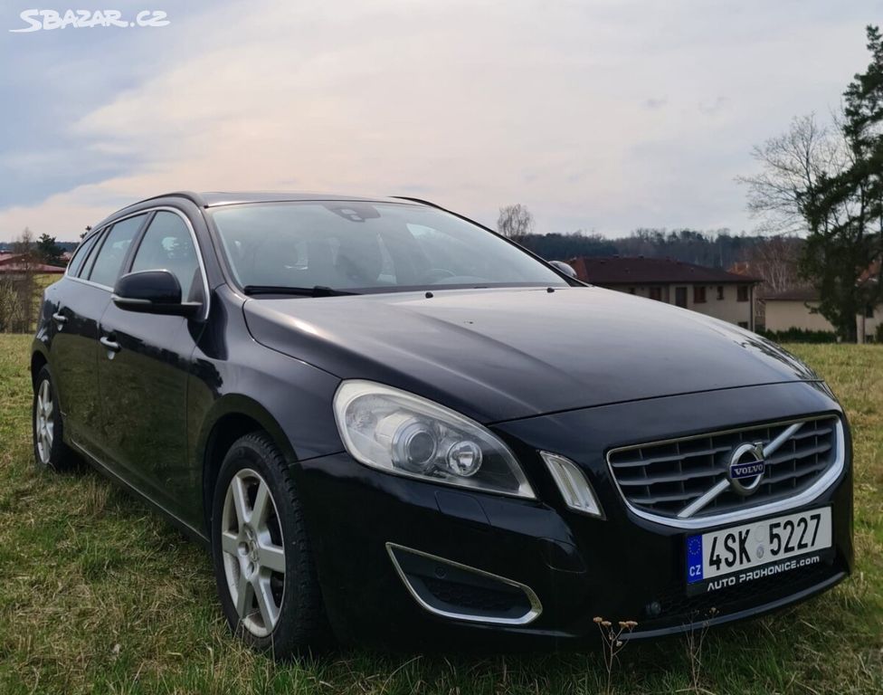 Prodám volvo v60 rok výroby 2011 2.0 120 kw