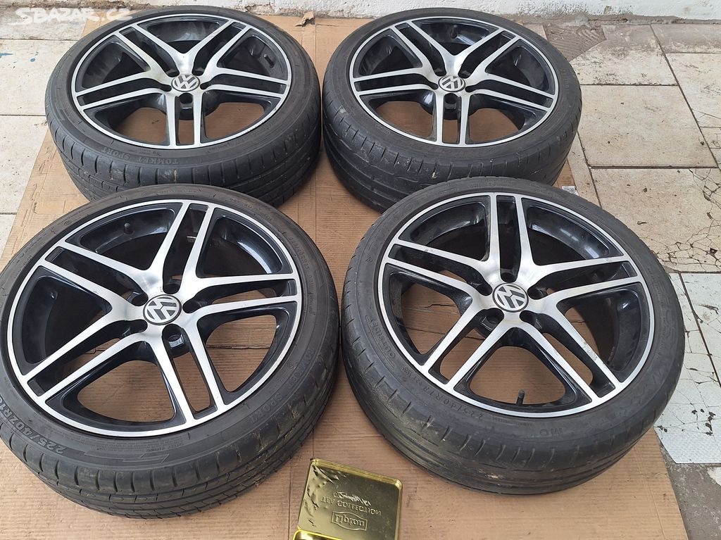 Alu kola VW 18" 5x100 pneu 225/40 R18 7mm Golf4