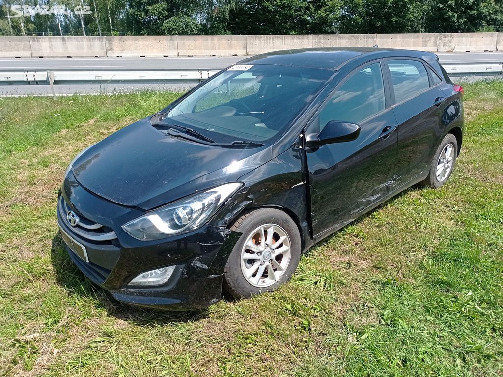 Hyundai i30 1.6 CRDi BlueDriveActive náhradní díly