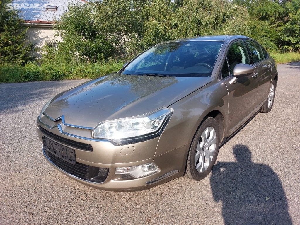 Citroën c5 2.0hdi 103kw rok 2012 top stav